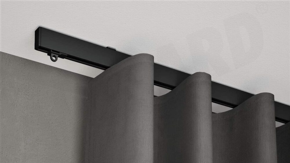 Gardinenschiene 840 schwarz mit Vorhang Gardinenschiene 840 schwarz mit Vorhang
