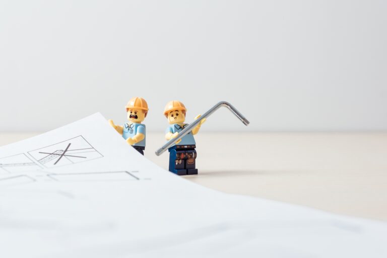 Gardinenschienen montieren